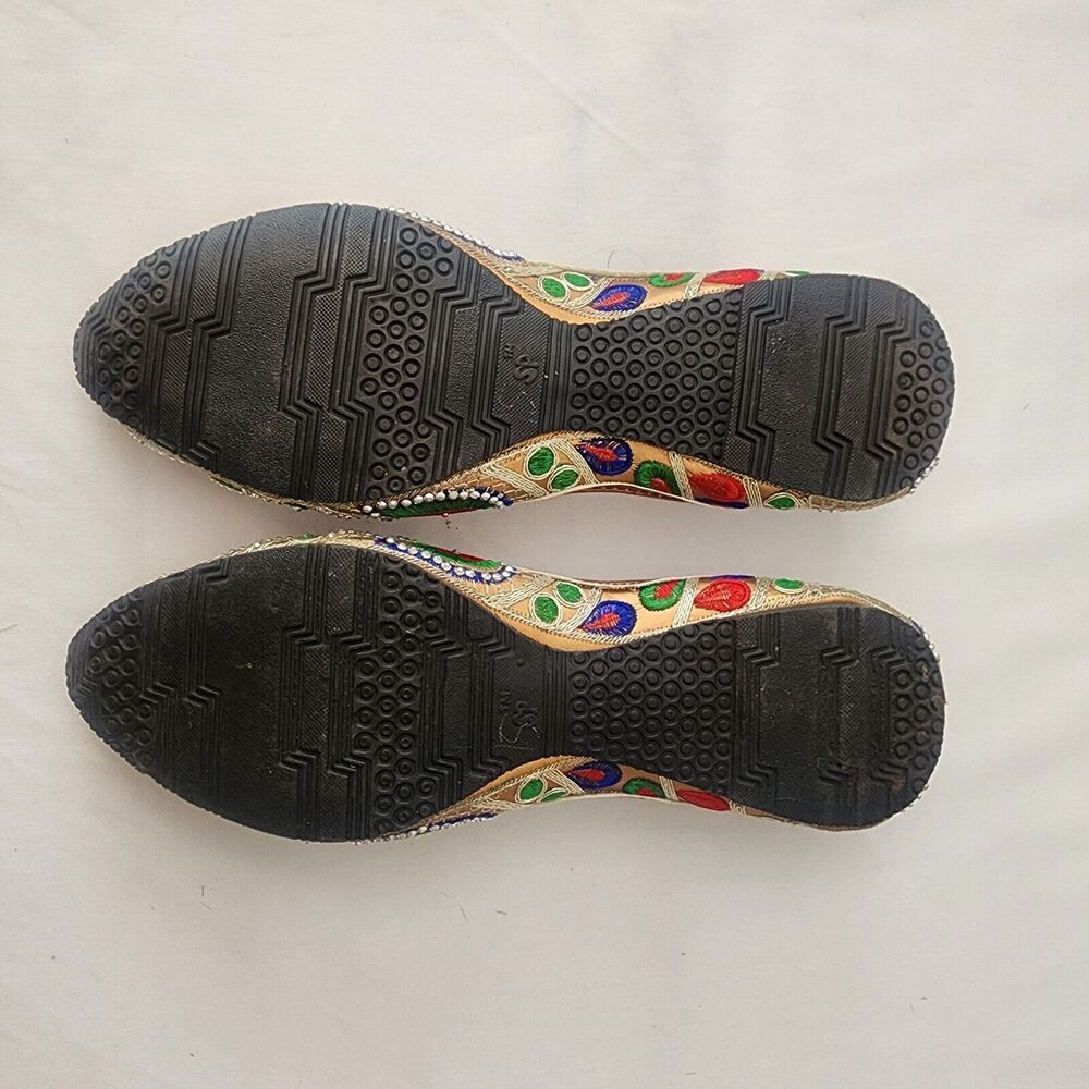 Step N Style Ladies Traditional Punjabi Gold Flat Indian Leather Embroidered .. - Picture 4 of 5